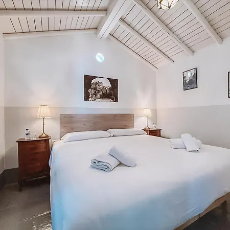 Hotel Pilares De Boutique & 4*