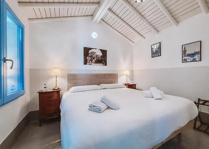 Hotell Pilares De 2*