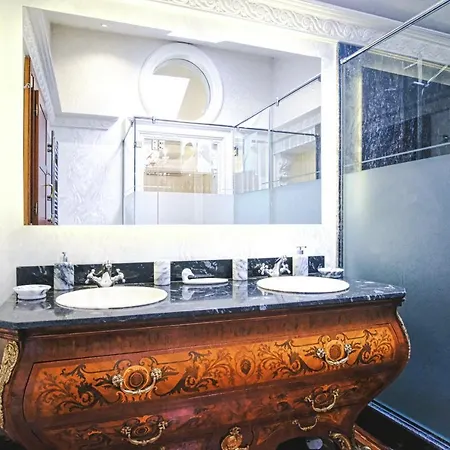 Szálloda Pilares De Boutique & 4*