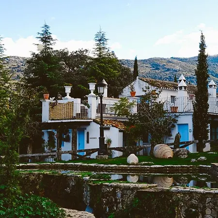 Pilares De Boutique & 4*