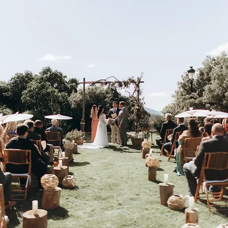 Pilares De Boutique & מלון