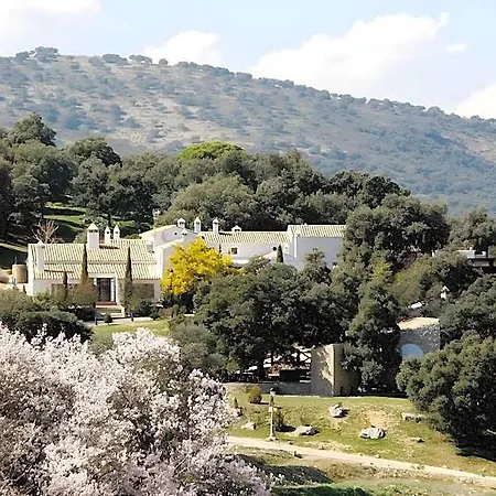 Hotel Pilares De
