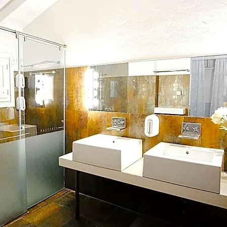 Hotel Pilares De 2*