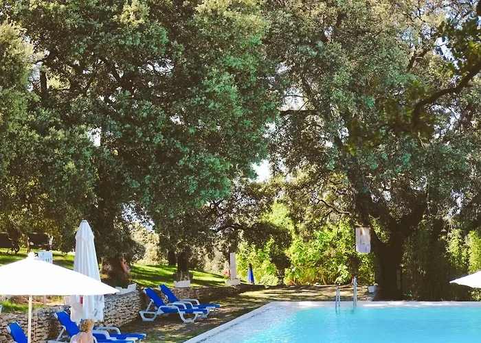 Pilares De ホテル 2*